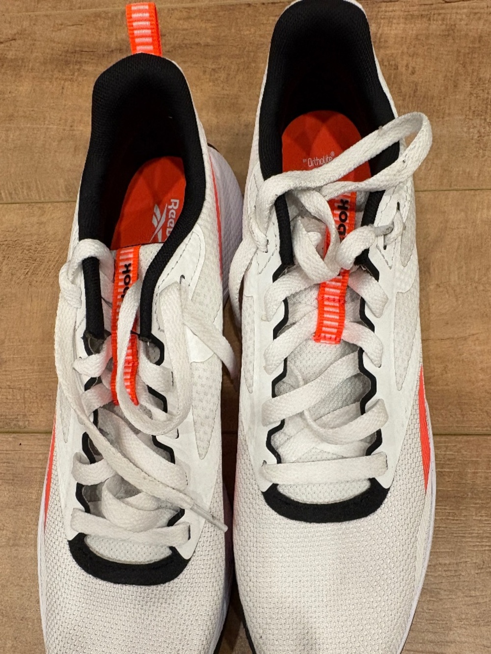 NEW Reebok Size 8 Training Shoe - Picture 2 of 6
